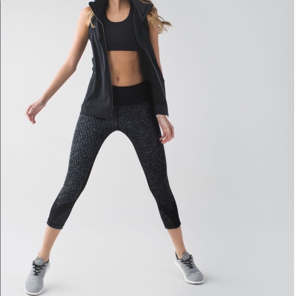 lululemon | Run: Inspire Crop II *Block-It Pocket